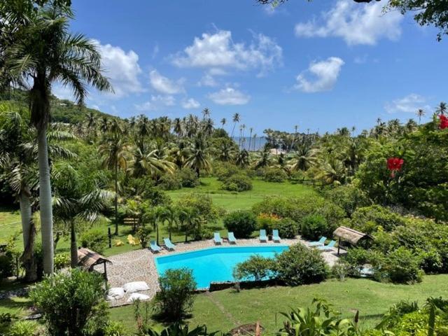 Firefly Estate Bequia Hotel Crescent Beach ภายนอก รูปภาพ
