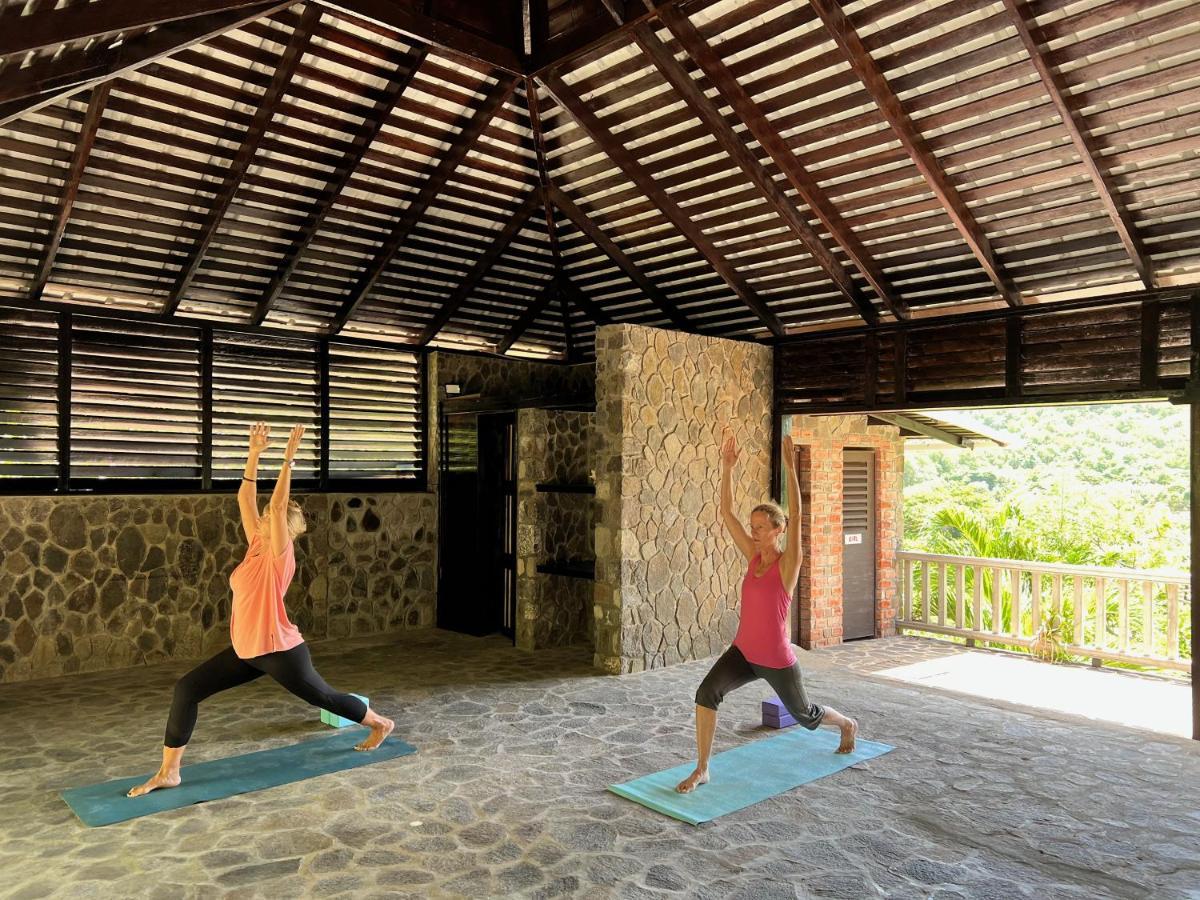 Firefly Estate Bequia Hotel Crescent Beach ภายนอก รูปภาพ